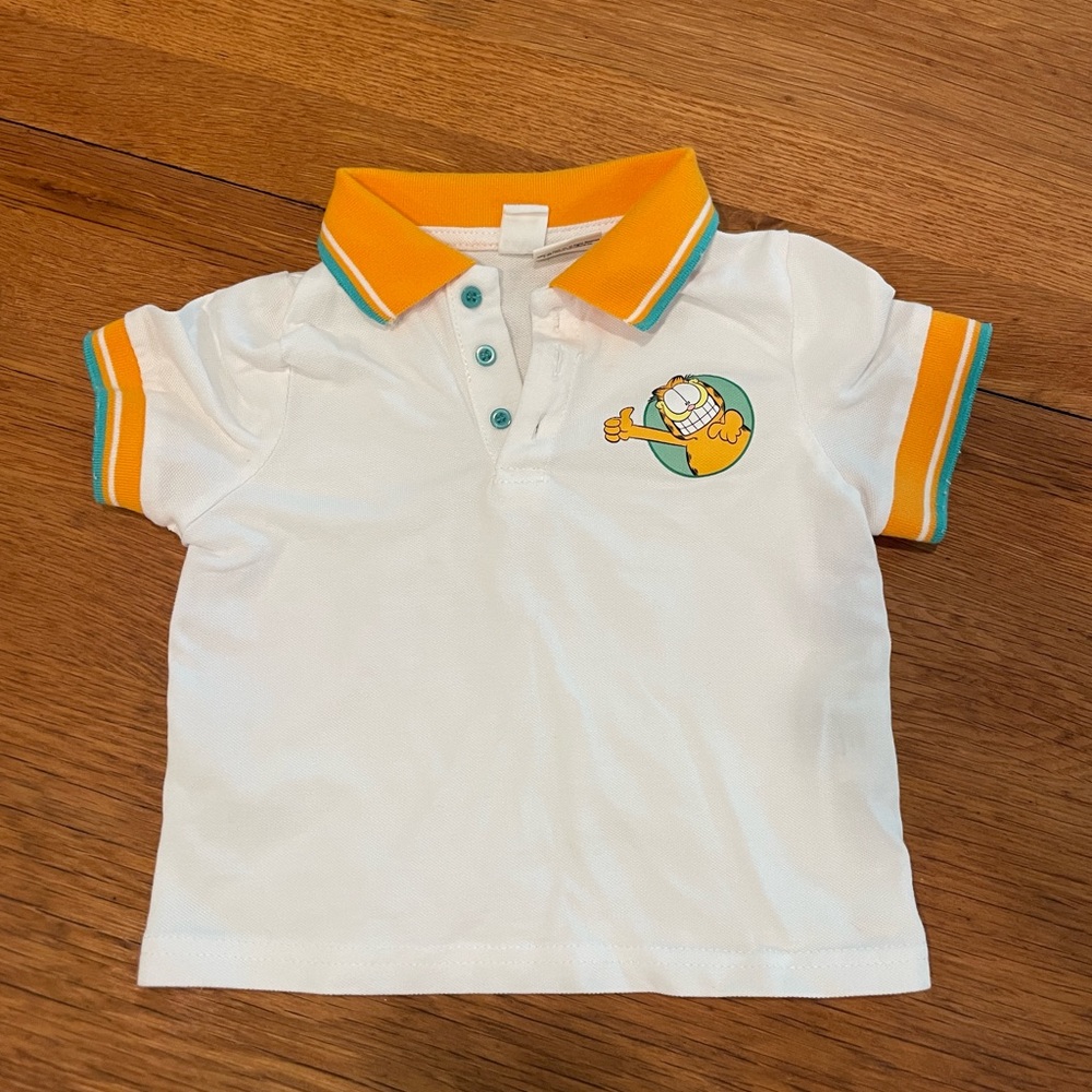 Officially licensed Garfield polo. Boys 3T.